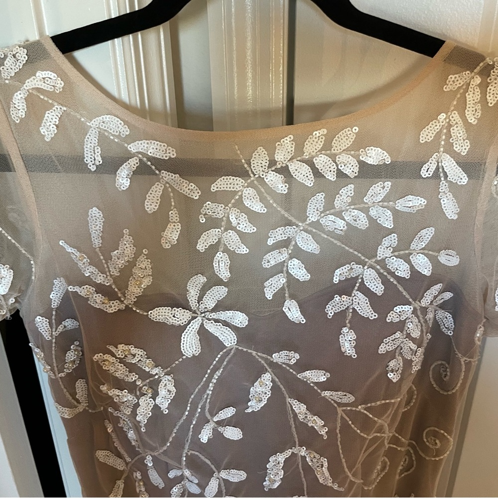 Beautiful tan dress for Fermat occasion… like new